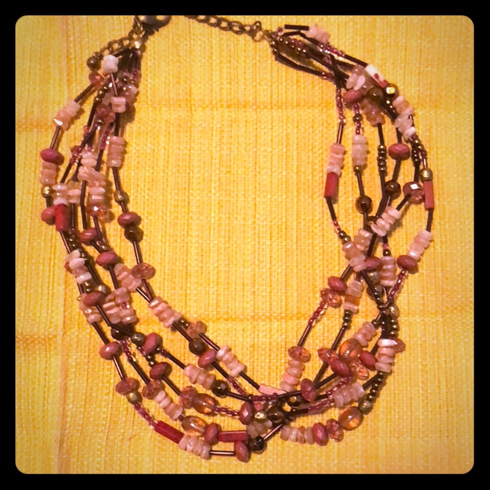 Lavender and Pink beads. Super fem necklace